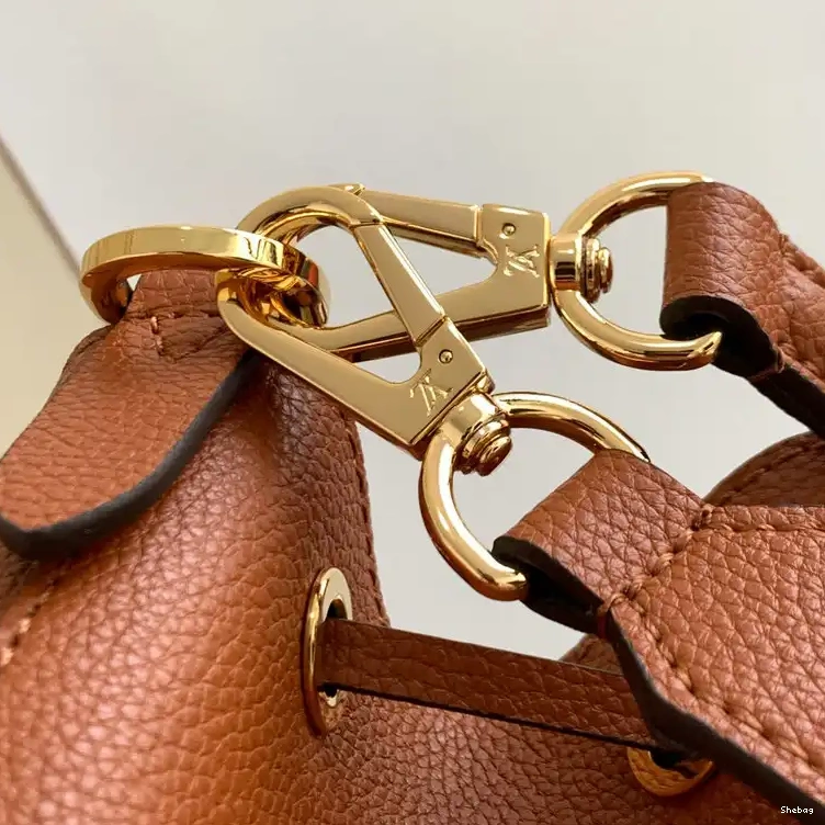 2110YA0037 Bags LV 0712